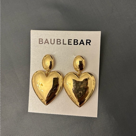 BaubleBar Accessories - BaubleBar Gold Statement Heart Earrings